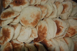 cooking in israel, pita bread